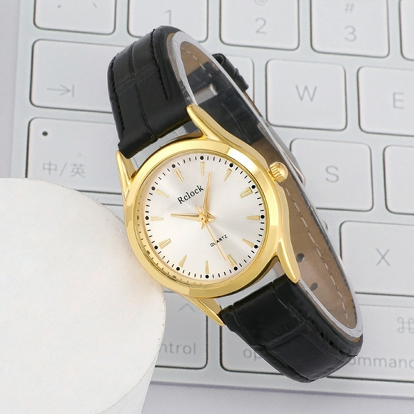 [RED] Fashion Pu Leather Belt Casual Womens Quartz Watch - Picture 4 of 5